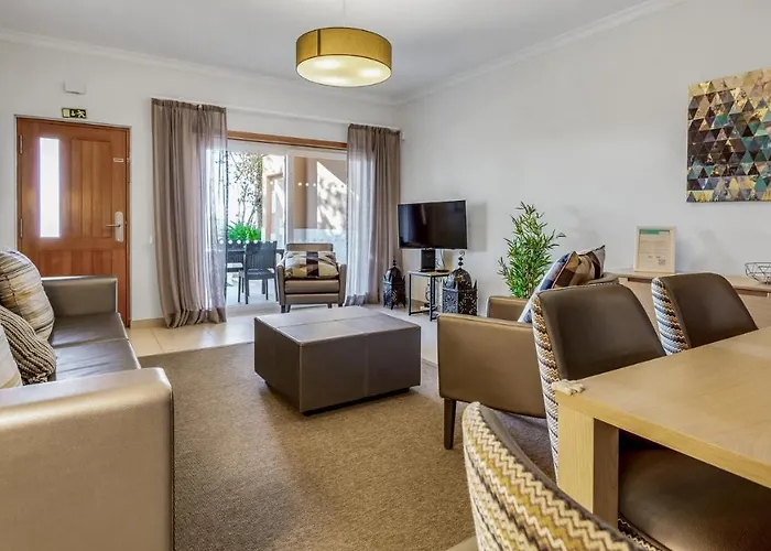 Apartamento Vale Da Ribeira 2bdr House W/ Pool By Lovelystay